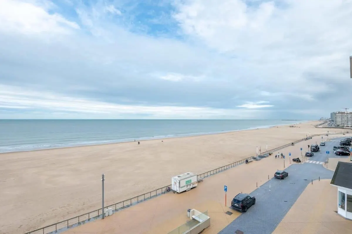Eliza - Luxurious Apartment With Stunning Sea Views Oostende België